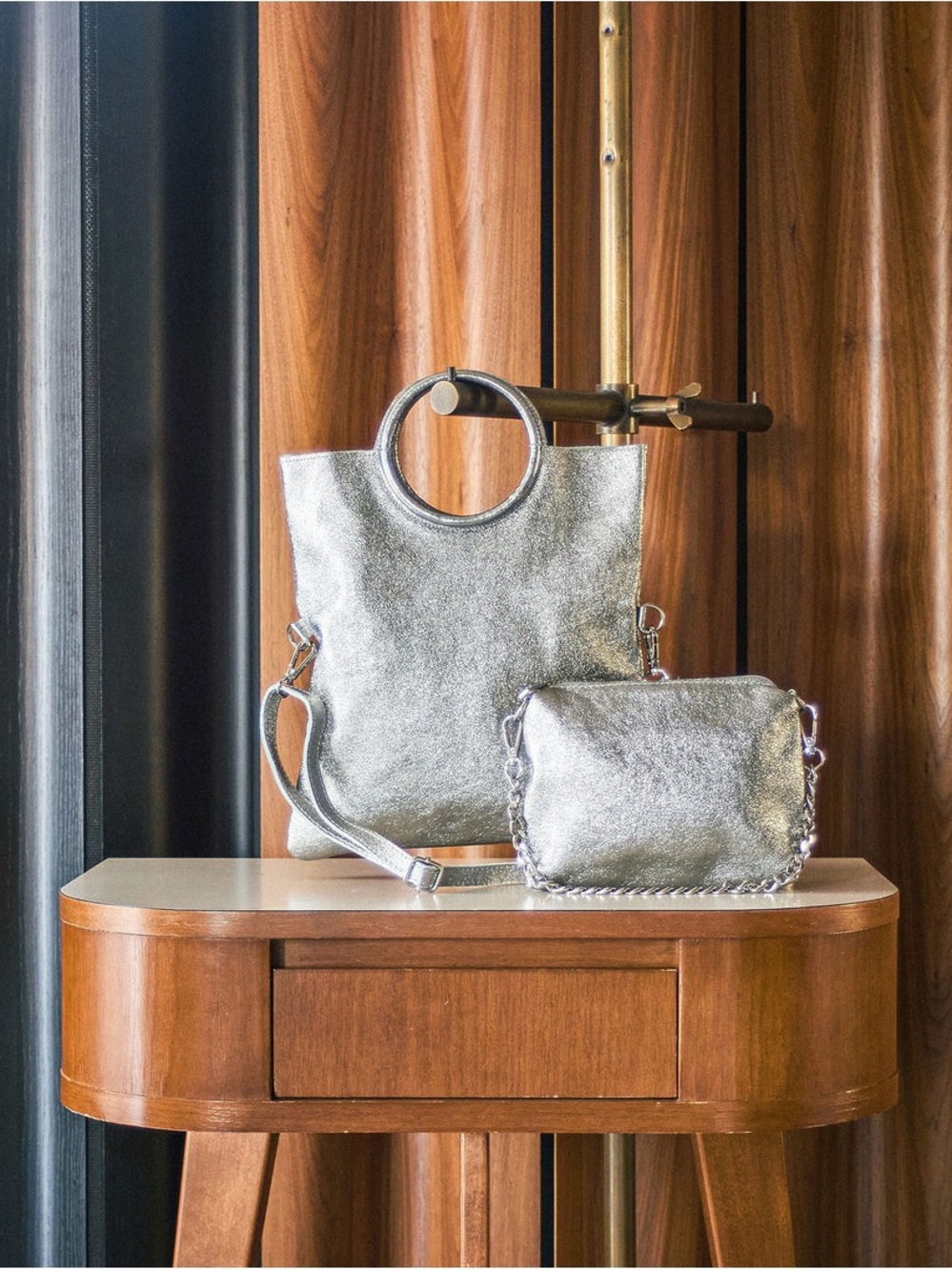 Laura di Maggio metallic leather purse